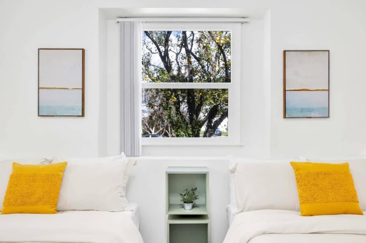 Gilmore Grove In Reseda Holiday home Los Angeles